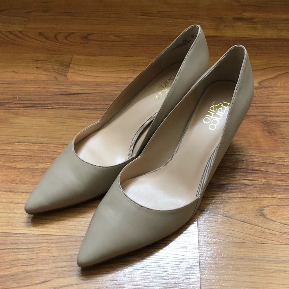 Franco Sarto nude pump